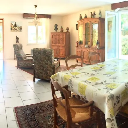 Maison Provencale, 5 Min De La Mer 度假居