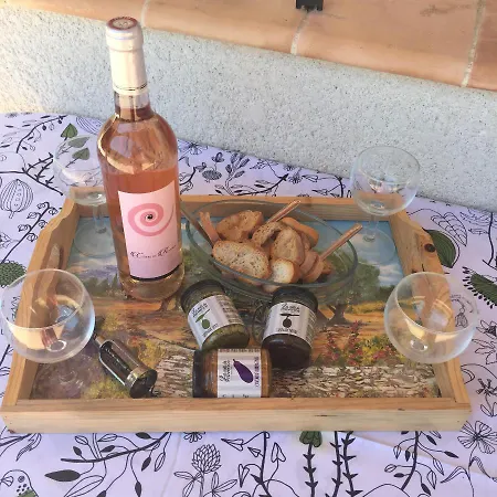 Сasa de vacaciones Maison Provencale, 5 Min De La Mer *
