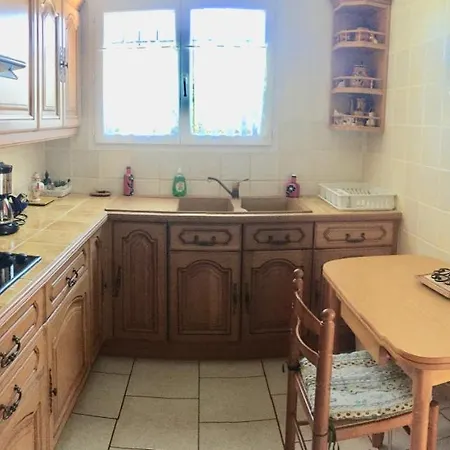 Maison Provencale, 5 Min De La Mer Сasa de vacaciones