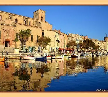 Maison Provencale, 5 Min De La Mer Сasa de vacaciones